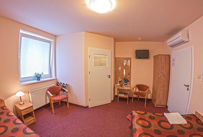 Hotel Paola Kutno Esterno foto