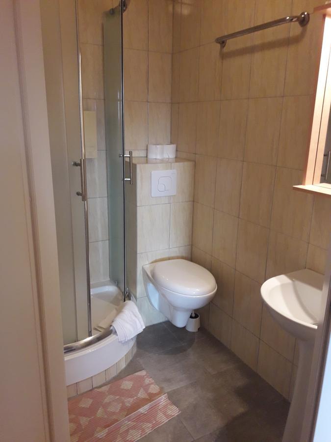Hotel Paola Kutno Esterno foto
