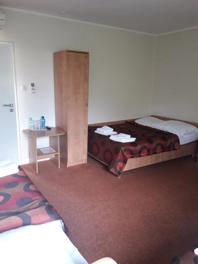 Hotel Paola Kutno Esterno foto