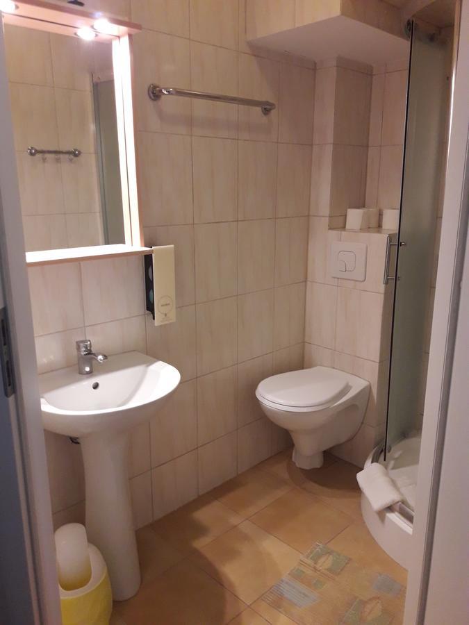 Hotel Paola Kutno Esterno foto